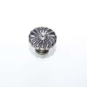 71045 Ручка-кнопка с кристаллами черненый старинный цинк CRL31 ВAZ